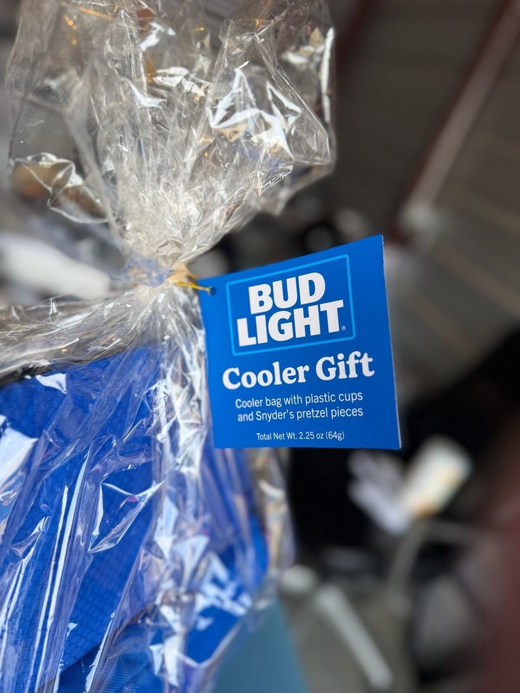 Bud Light 6-Pack Cooler Bag Gift Set with 2 Plastic Cups