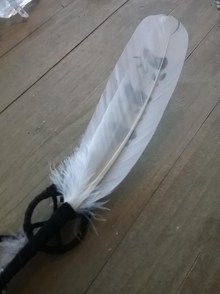 Smudging Feather, Large NATIVE AMERICAN Design SMUDGER, Smudge Feather