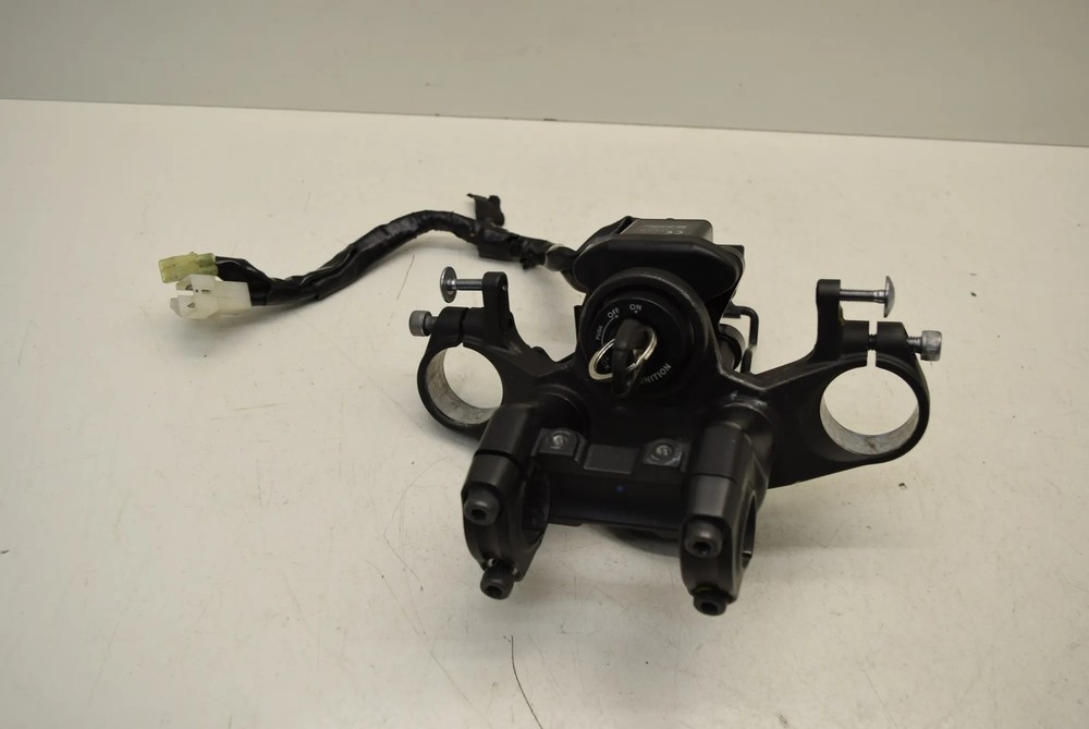 YAMAHA XSR 700 ABS RM11 2015 - Complete lock set tank cap ignition switch set