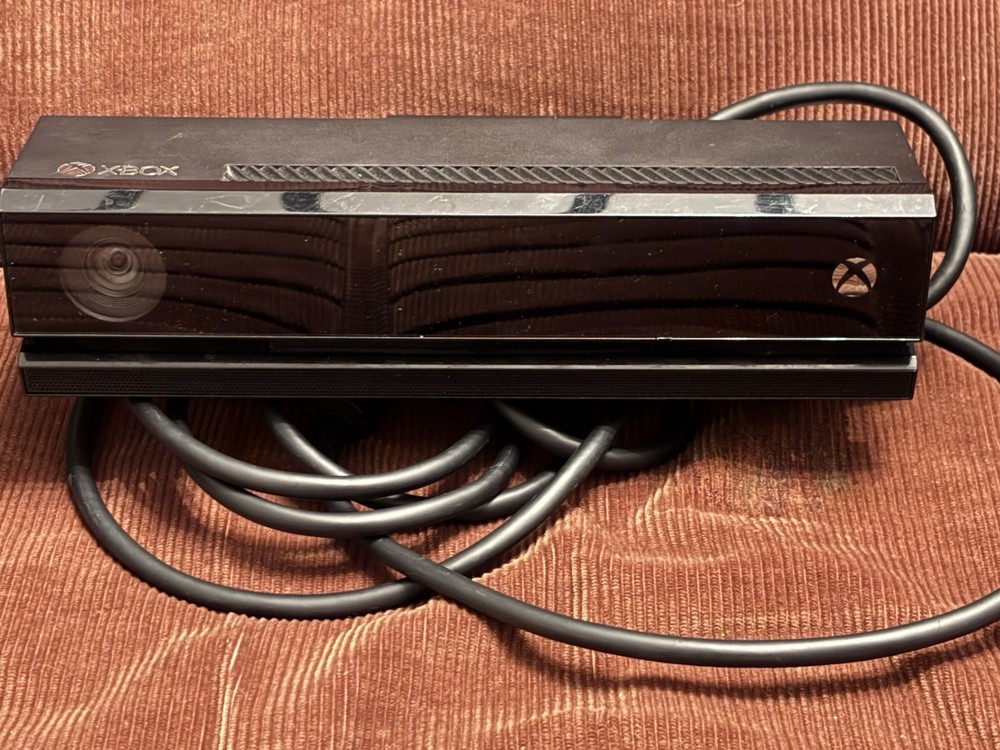 Microsoft Xbox One Kinect Sensor Bar Black Untested