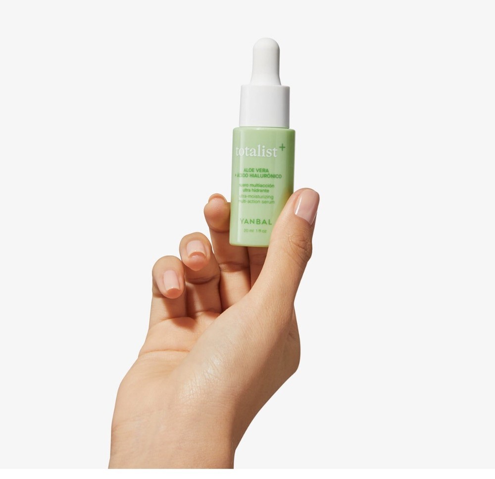 Totalist Ultra Moisturizing Multi Action set by Yanbal