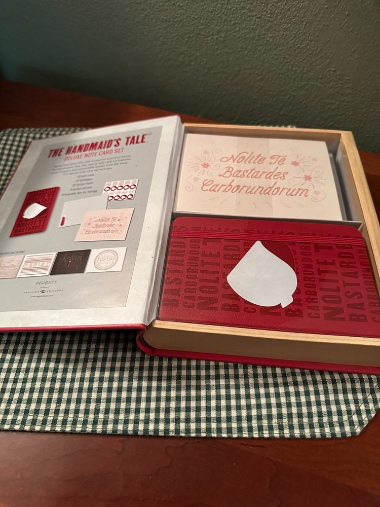 The Handmaid's Tale Deluxe Note Card Set