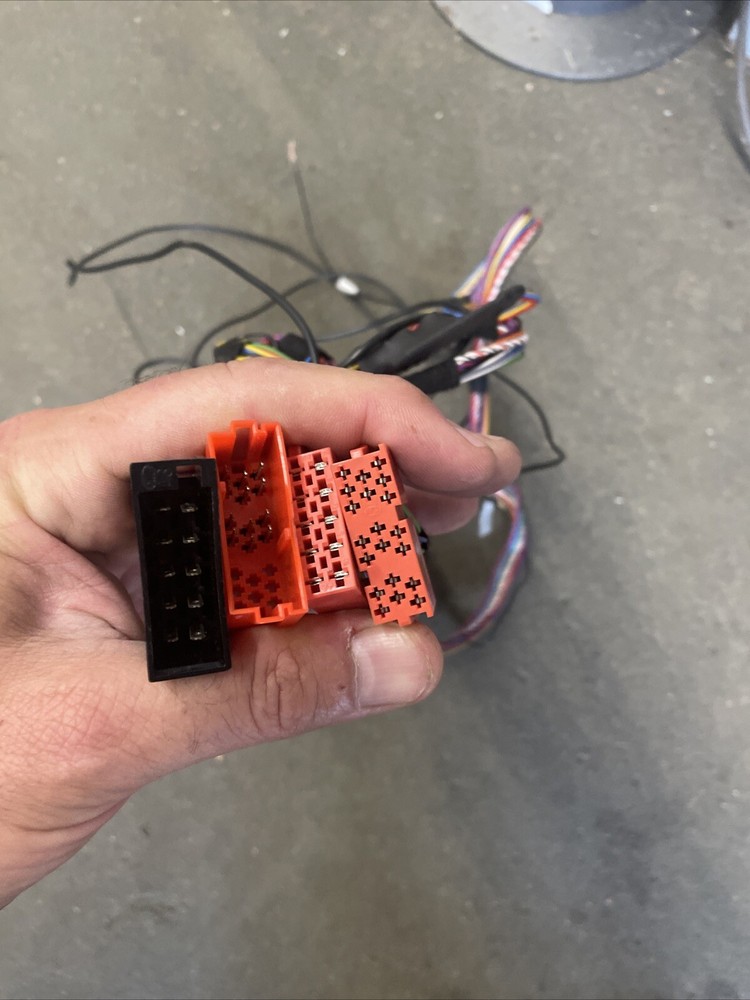 DENSION Gateway Gwpc12b USB BT iPhone for Audi B6 S4