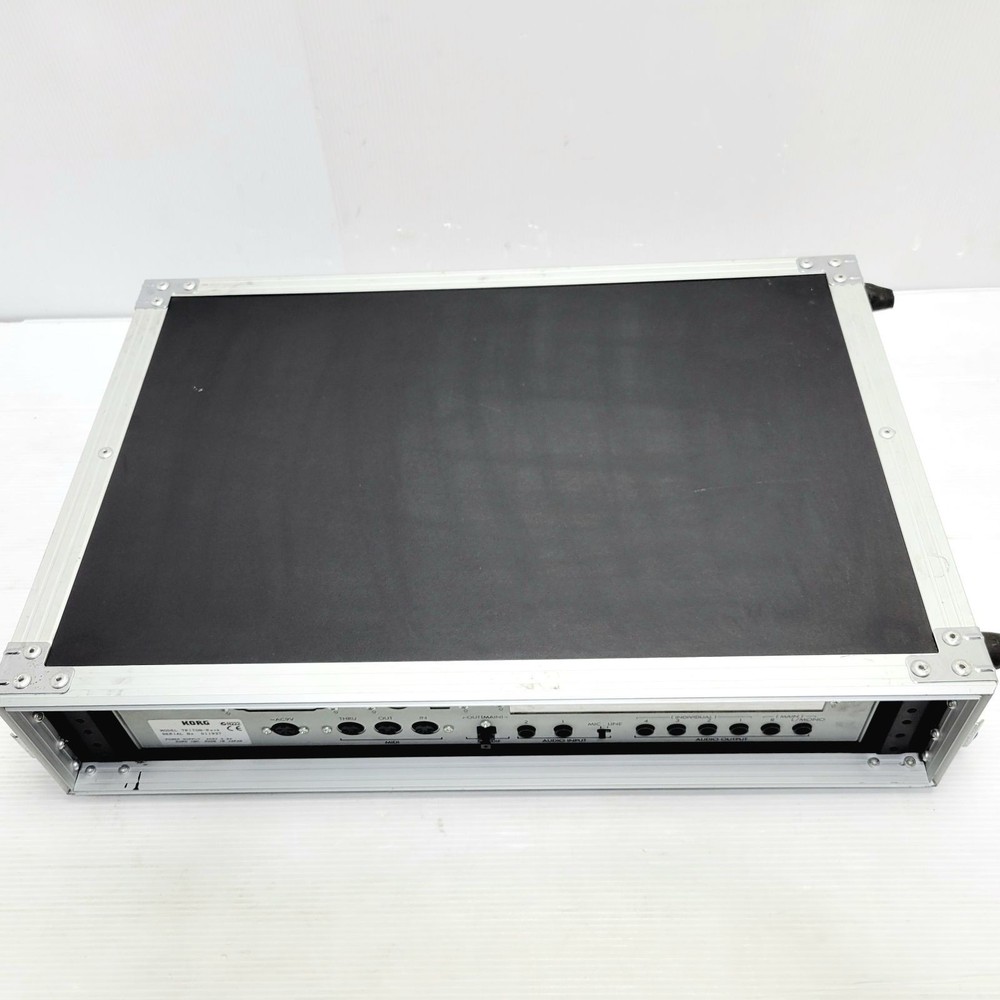 KORG TRITON Rack Synthesizer Fully functional unit Safe delively