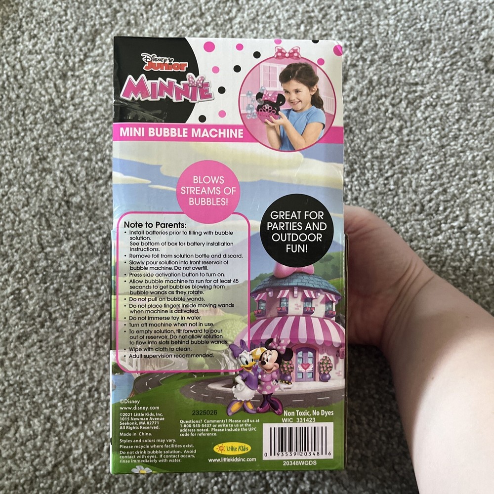 Disney Junior Minnie Mouse Pink Bubble Machine Bubble Blower with 2 oz Bubbles