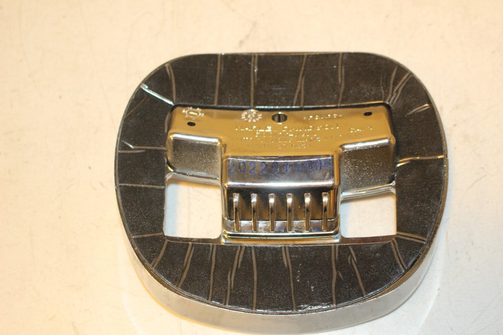 HARLEY DAVIDSON OEM TAIL LIGHT BACKING PLATE 68066-99A