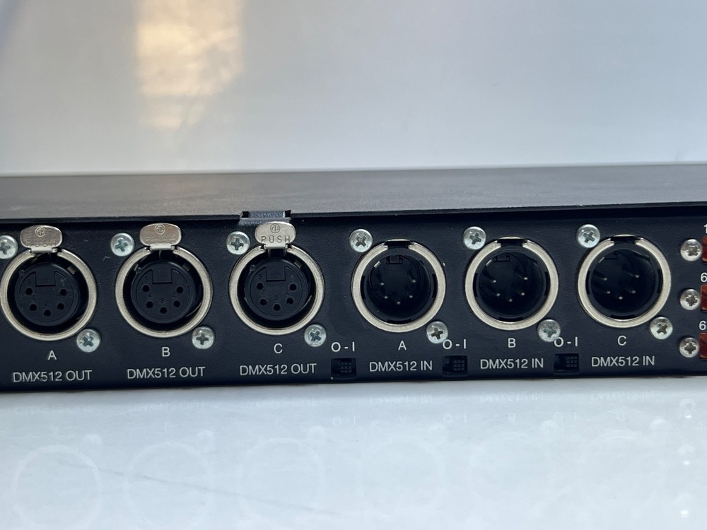 Leviton Network Protocol Convertor NPOXP-00R