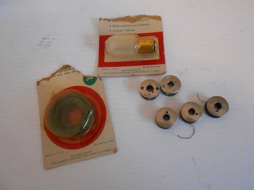 Singer Sewing Machine Genuine Class 66 Bobbins Bulb & Belt