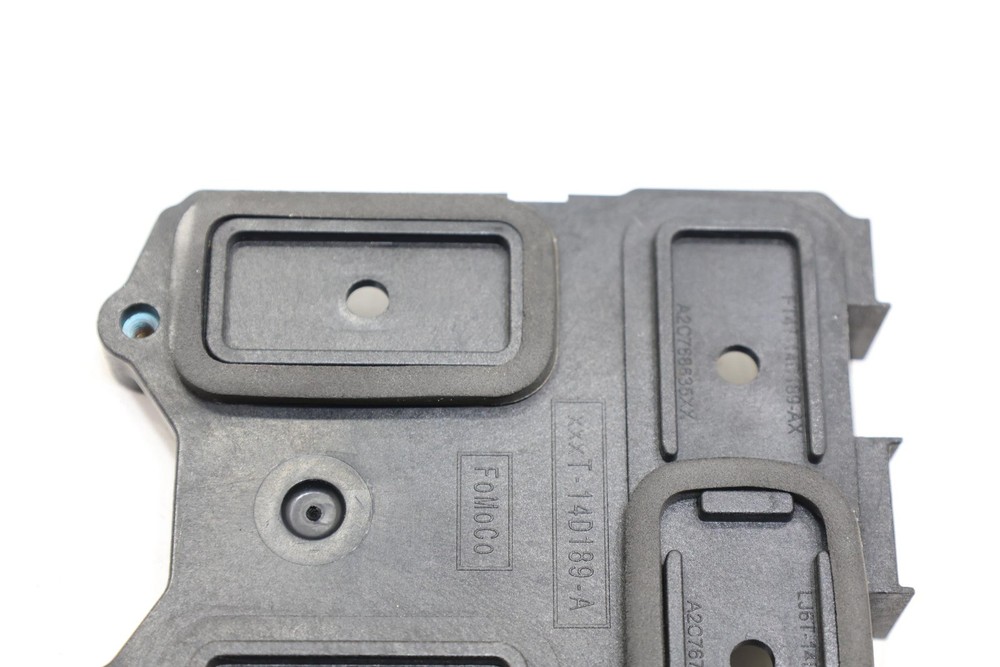 2015 - 2023 FORD MUSTANG REAR LEFT BLIND SPOT RADAR SENSOR MODULE BRACKET OEM