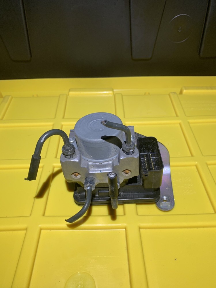 2016 Honda CBR650F ABS PUMP UNIT MODULE OEM