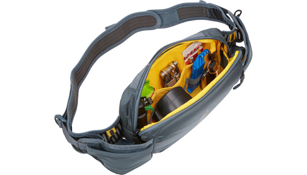 Thule 3204480 Rail 2L Hip Pack QUICK SHIP