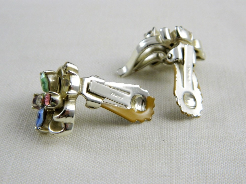 ** KRAMER 3 PC EAR RINGS NECKLACE MARKED **
