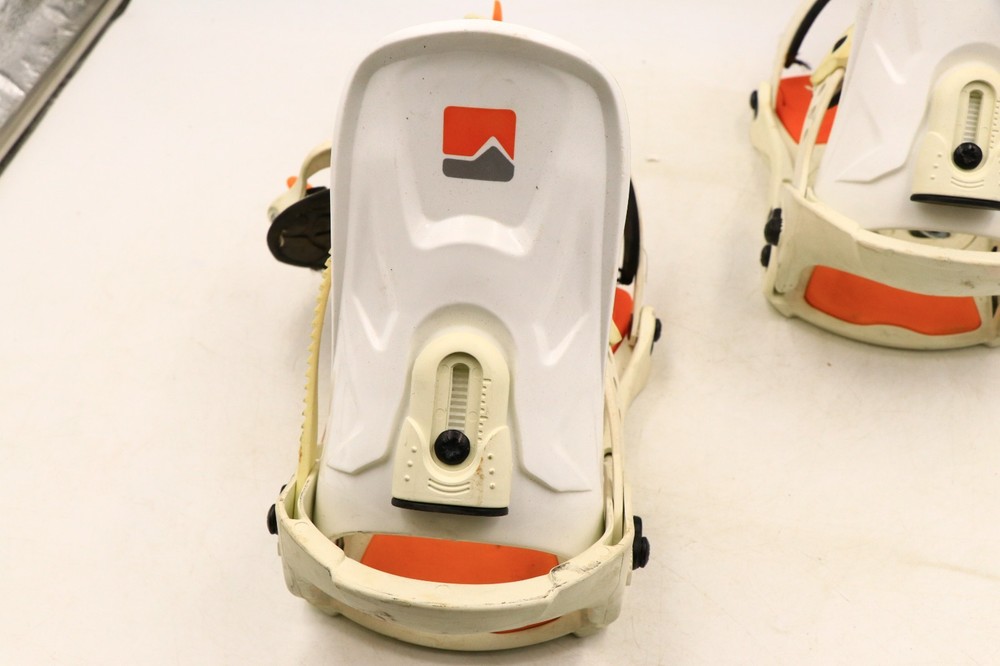 Nidecker FR660 Vintage Freeride Snowboard Bindings