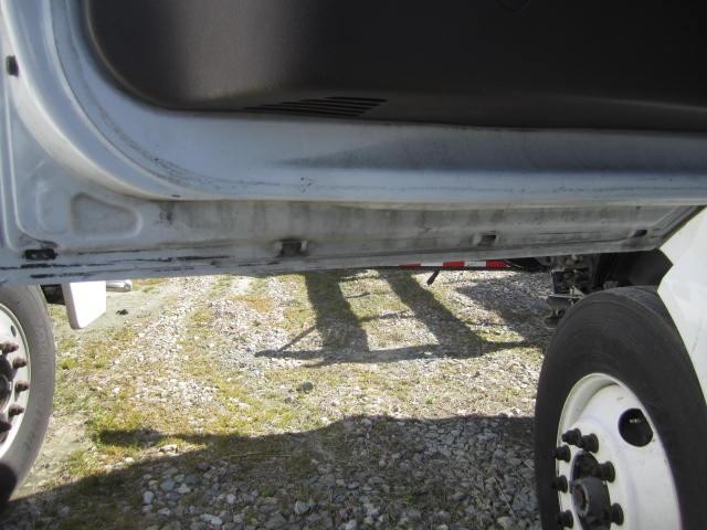 Replaces 2017 VOLVO VNL CAB , MD