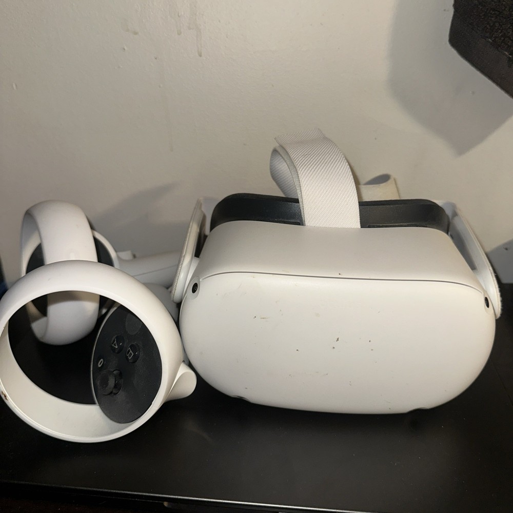 Meta Quest 2 VR Headset