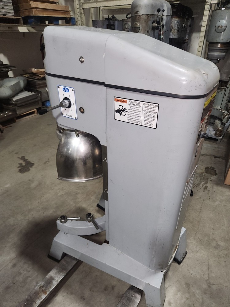 Globe SP62P 60 Qt. Planetary Mixer