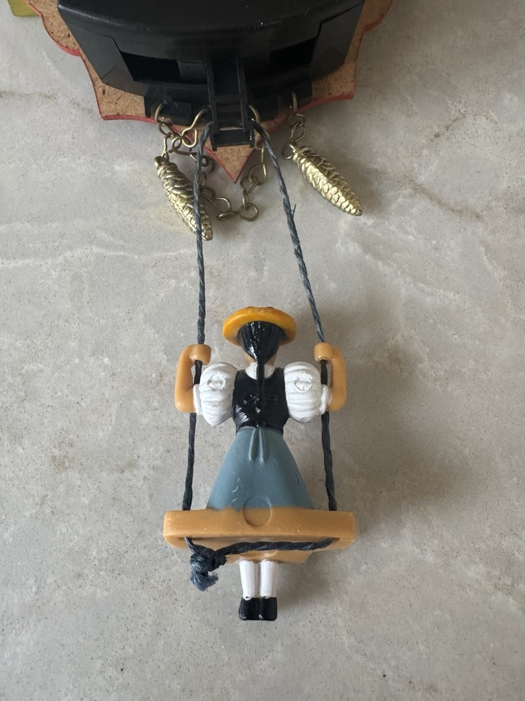 ENGSTLER Battery Operated Cuckoo Clock MINI Size Decir Germany Read