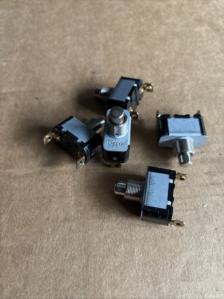 Eaton E10P115RS E10 Push Button Toggle Switch *5 Pack*