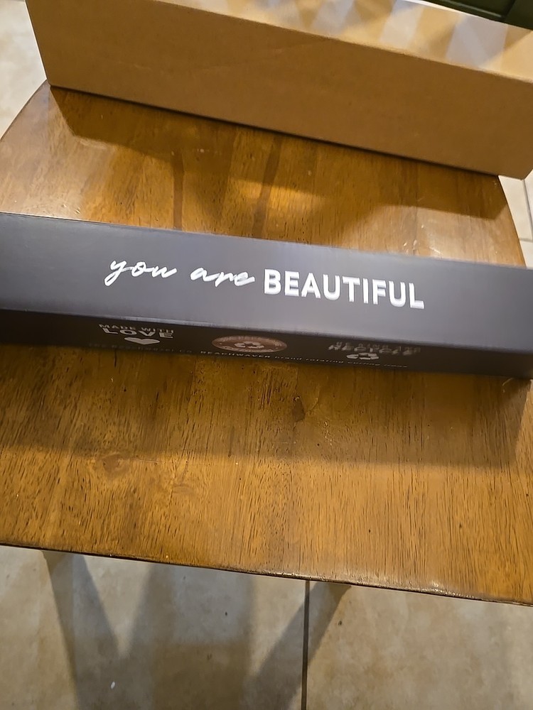 BeachWaver B1 Roatating Curling Iron - New