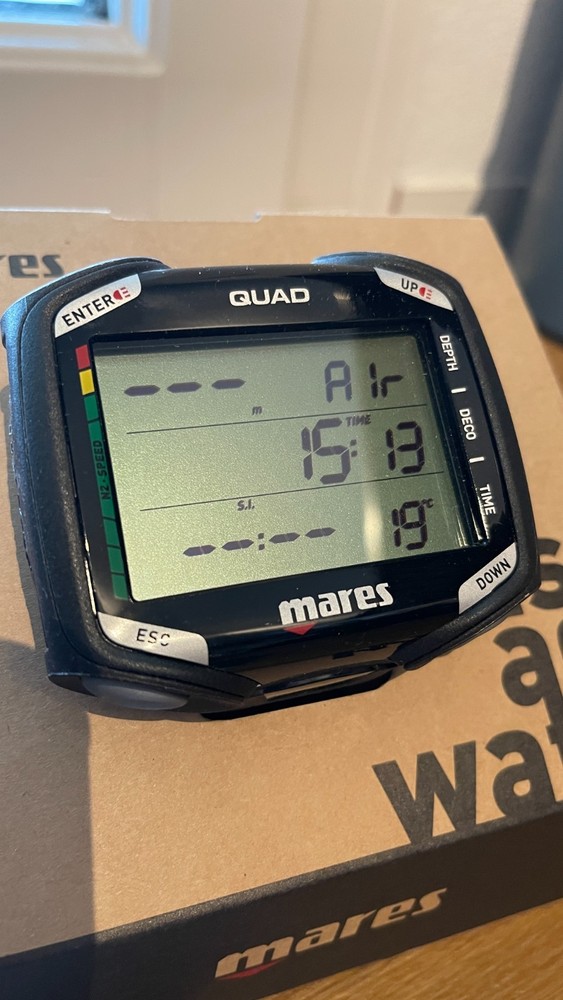 Mares QUAD Wrist Dive Computer - Black - Large Screen - New