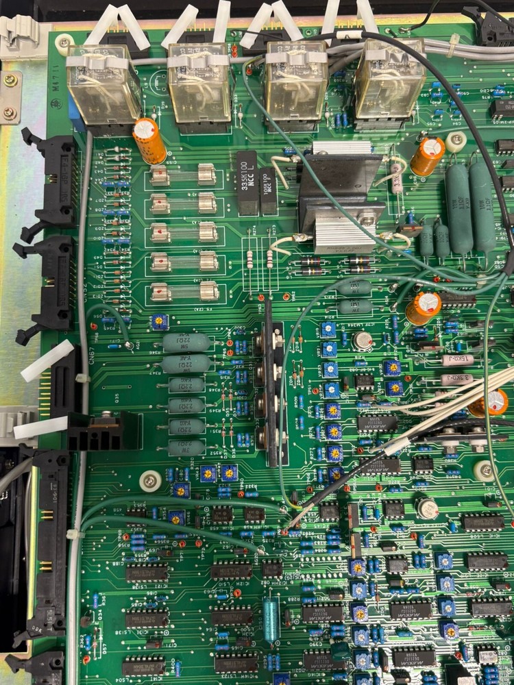 Hitachi SEM Scanning Electron Microscope S-2460N Control Panel Part 48E-0732