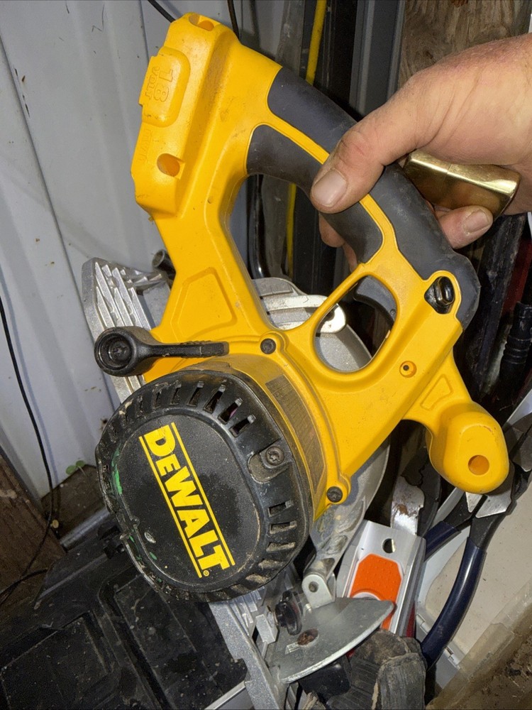 DeWalt Circular Saw 18 Volt