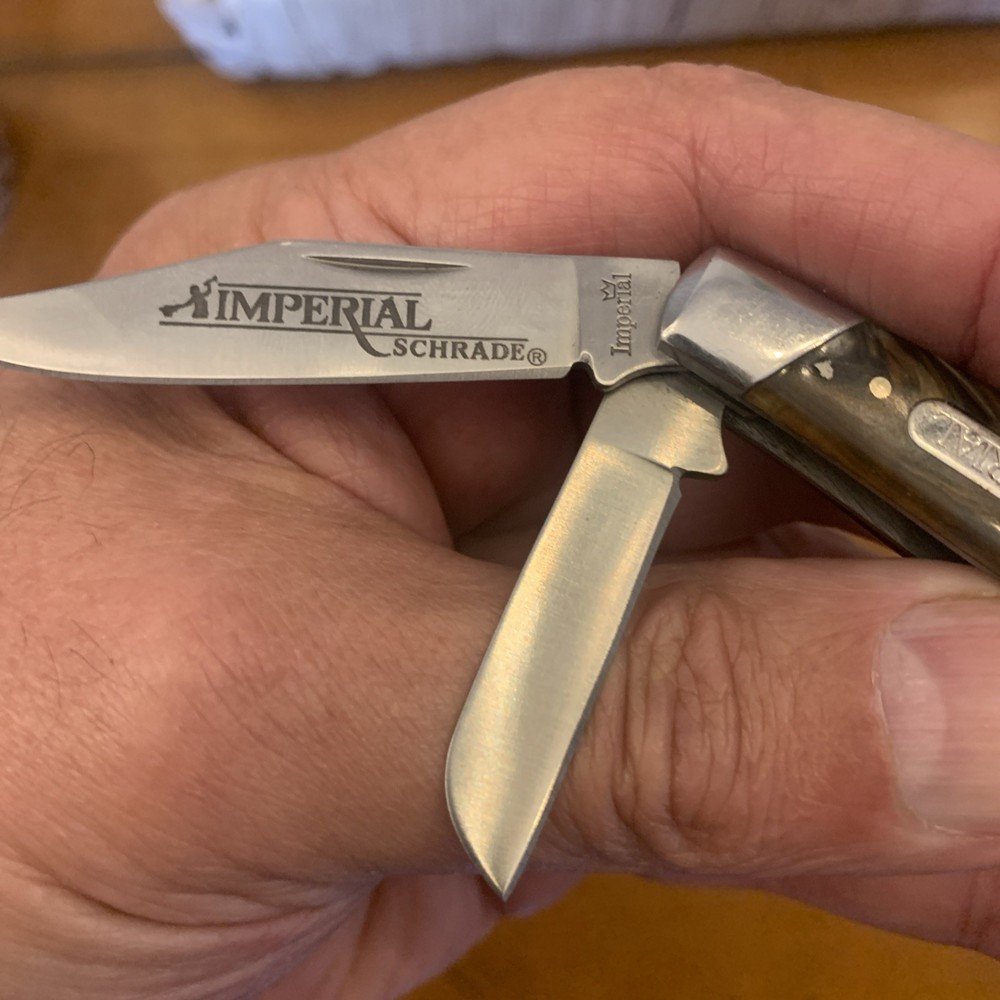 Beautiful Imperial/ Schrade Three Blade Pocket Knife