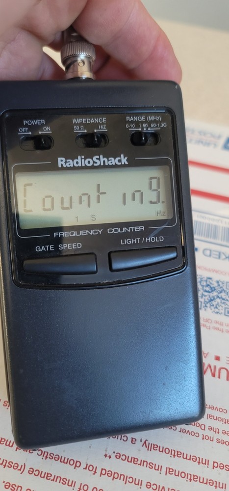 RADIO SHACK FREQUENCY COUNTER FOR CB AND HF TRANSCEIVER
