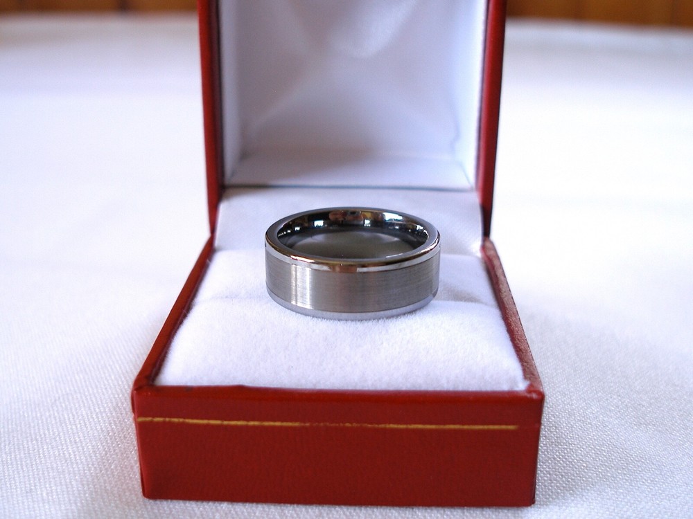MENS- Beveled Tungsten Ring with Matte Center