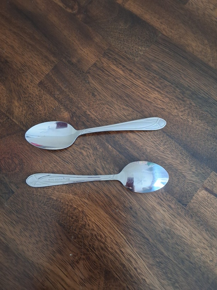 Pflatzgraff Flatware With Mirage Frost Pattern. Set Includes 10 Pieces Total.