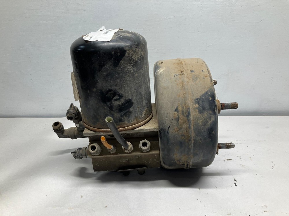 Bendix AD-IS Air Dryer - Used