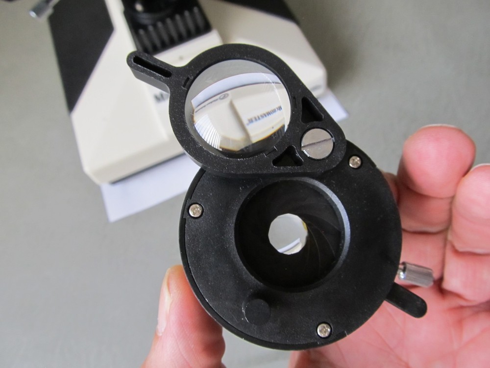 Fisher Micromaster 12-561B Binocular Microscope ***Pls Read