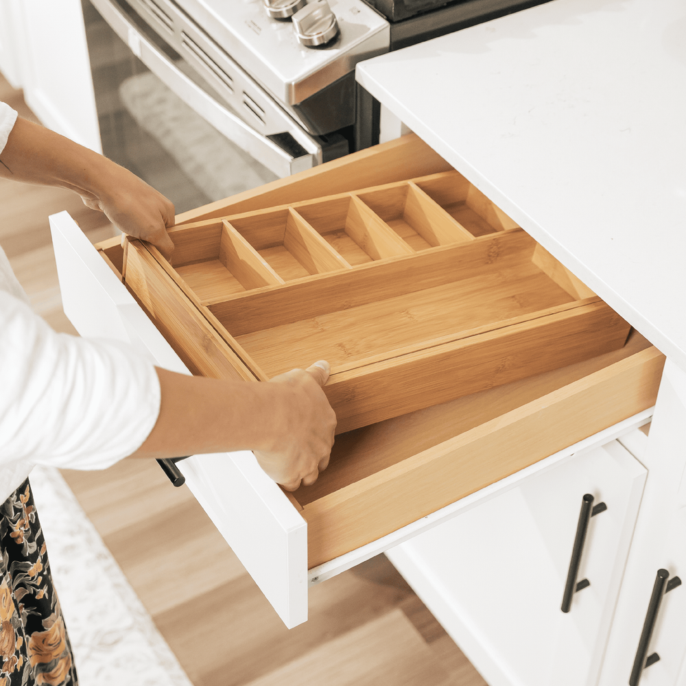 KitchenEdge Adjustable Kitchen Drawer Organizer for Utensils and Junk, 1 Large &