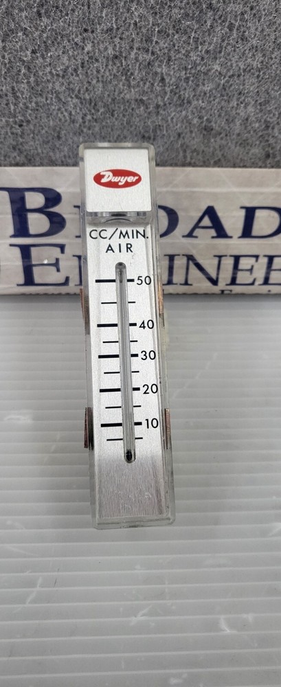 DWYER FLOWMETER AIR 0-50 SCCM BIN#17