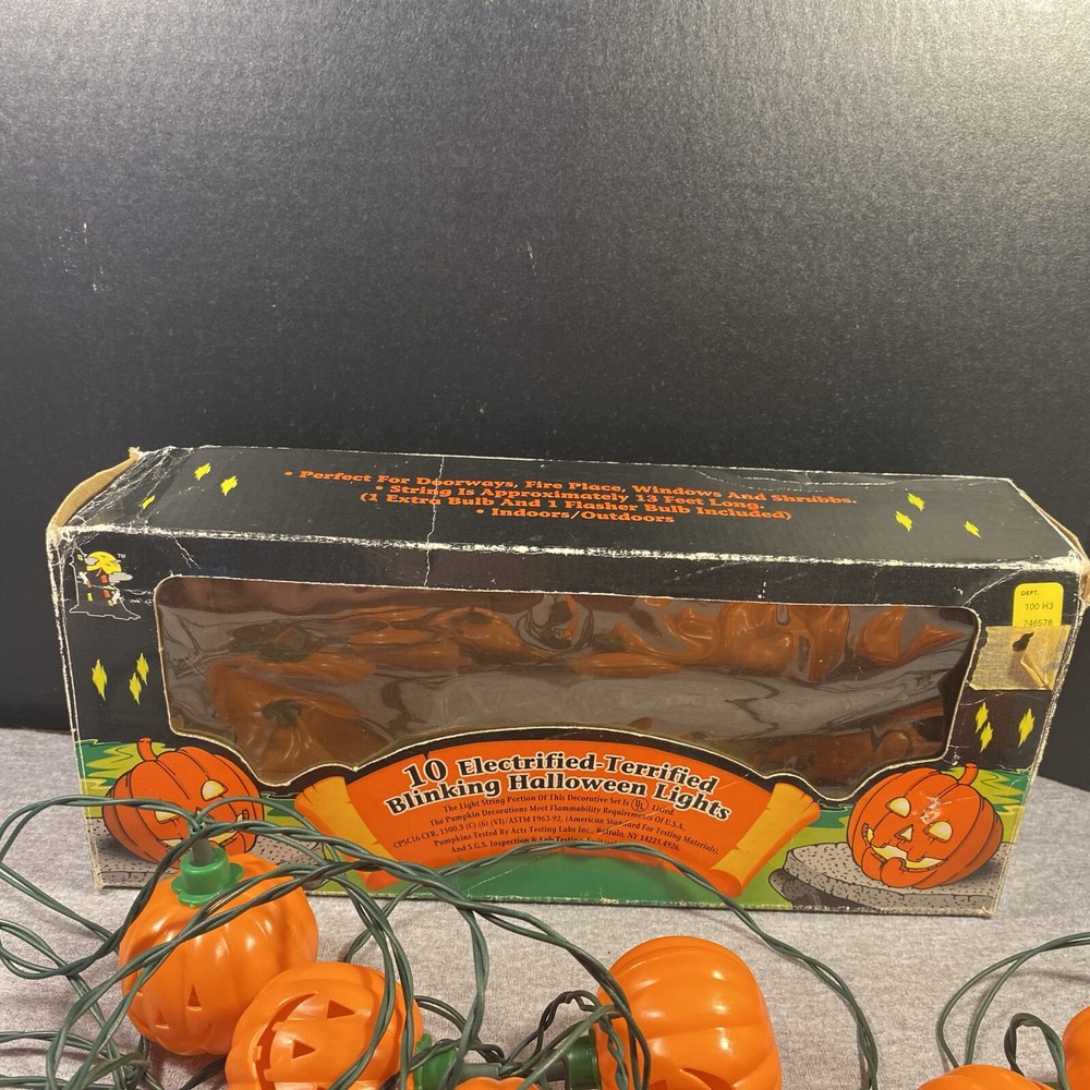 Vintage Electrified Terrified Blinking Halloween Plastic Pumpkin Lights With Box
