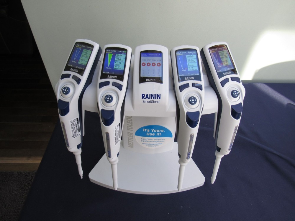 Rainin E4 XLS+ 20uL, 100uL, 200uL, 300uL),  Electronic Pipettes w/ Smartstand