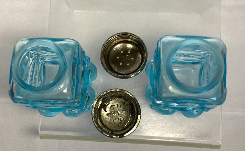 Mosser Aqua & Opalescent Glass Salt & Pepper Shaker Set Eye Winker Pattern