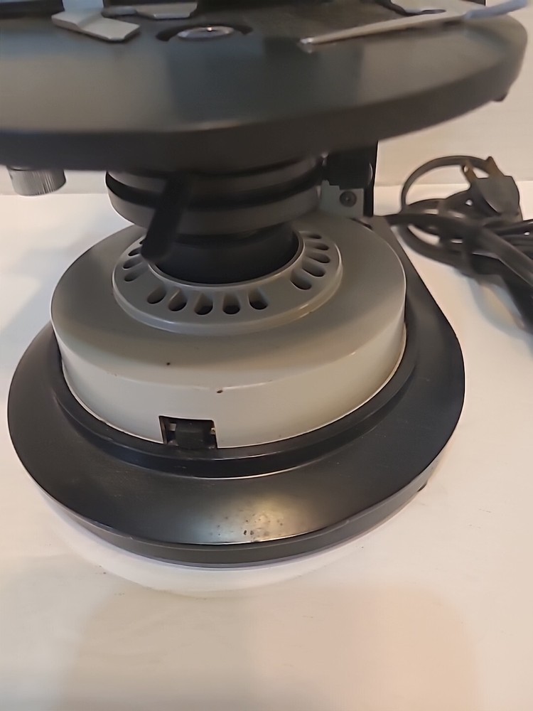 Vintage Bausch & Lomb Stereo Microscope