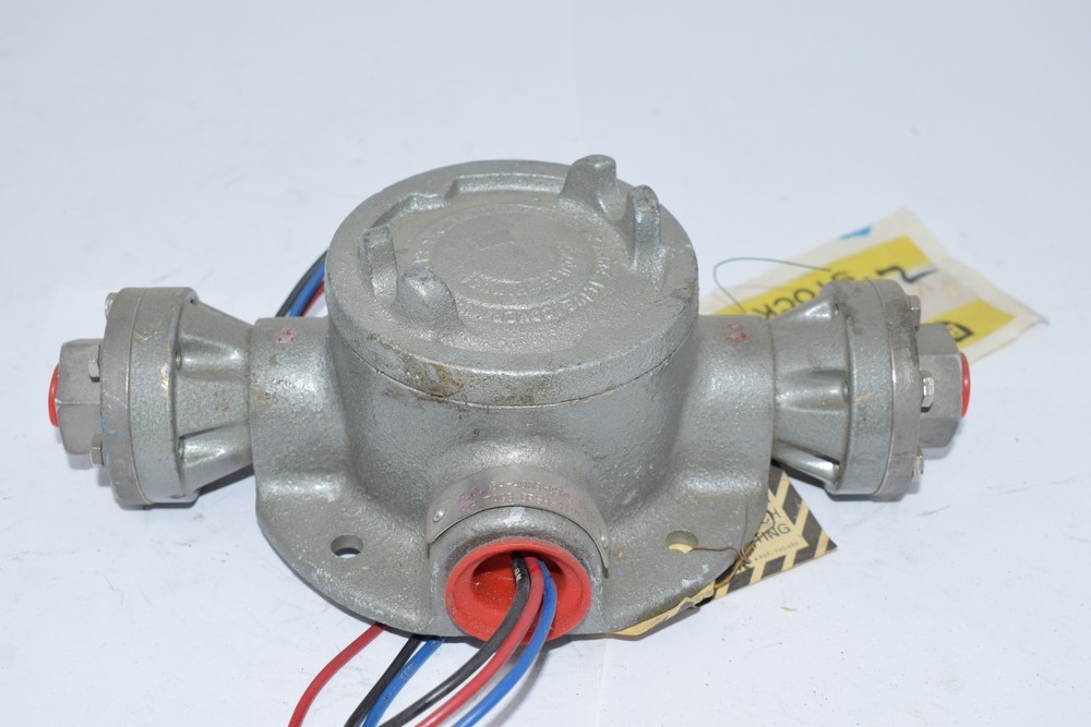 NEW SOR Static-O-Ring 15S-E5-CSS 3-50 PSI Adjustable Pressure Switch