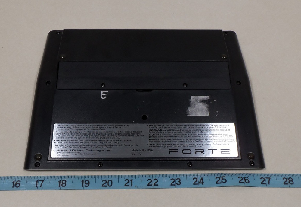 Writer Advanced Forte Keyboard Word Processor Text to Speech w/ Case Charger USB