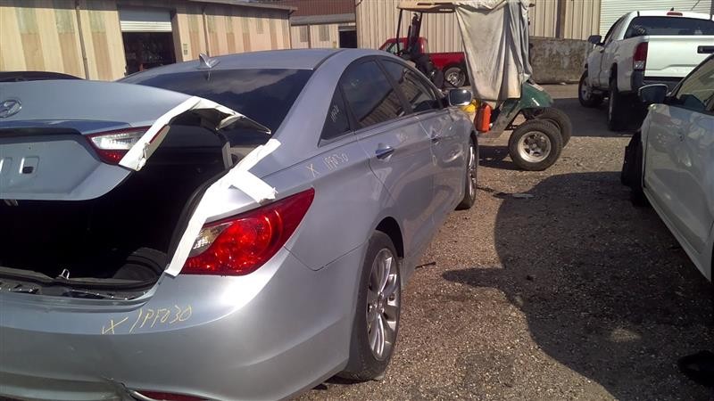 Engine ECM Electronic Control Module 2.4L Automatic Fits 11-14 SONATA 103961340