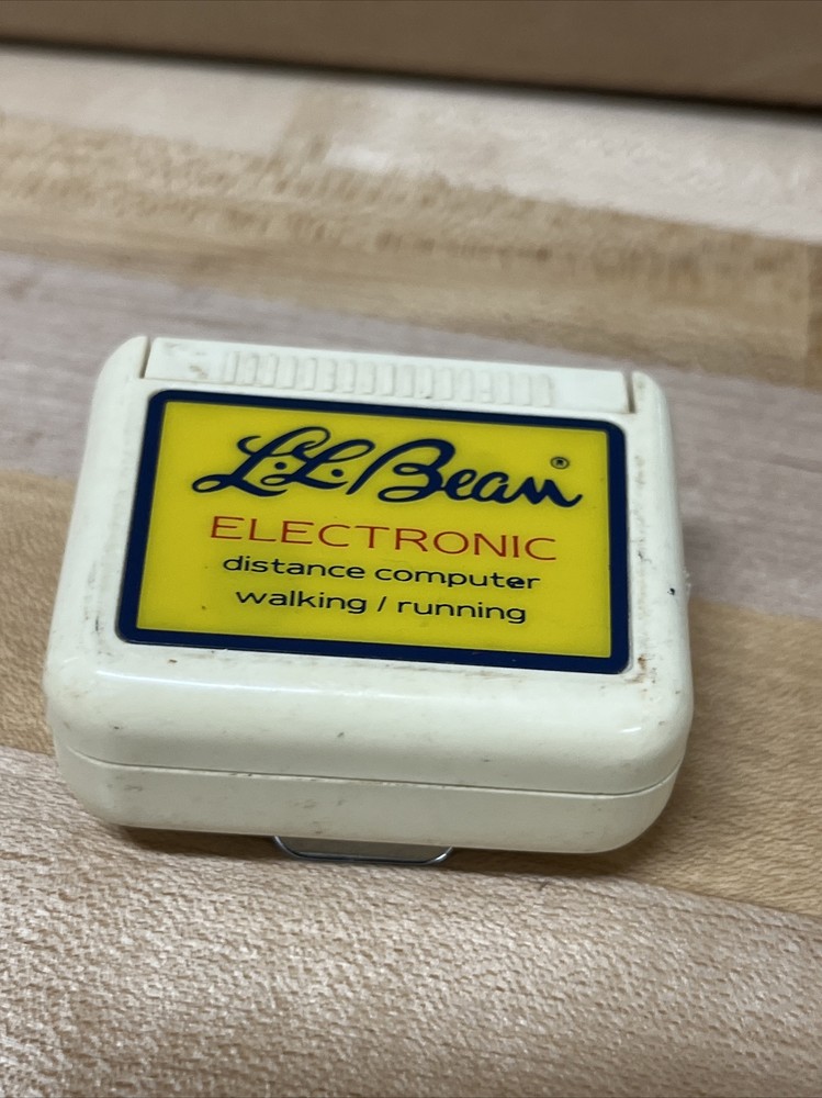 Vintage LL BEAN Script Electronic Digital Pedometer Distance Calculator Untested