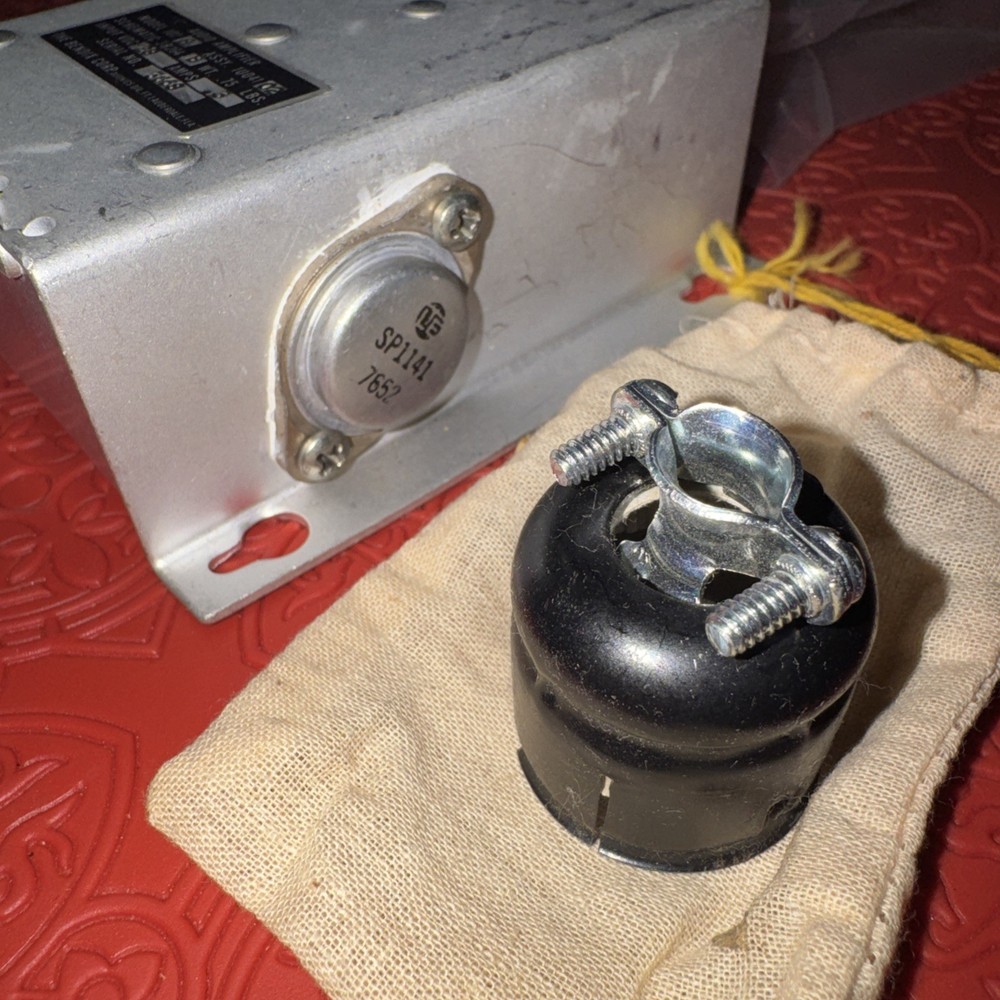 NEW Bendix Model 102B Audio Amplifier, Tested (AP13)