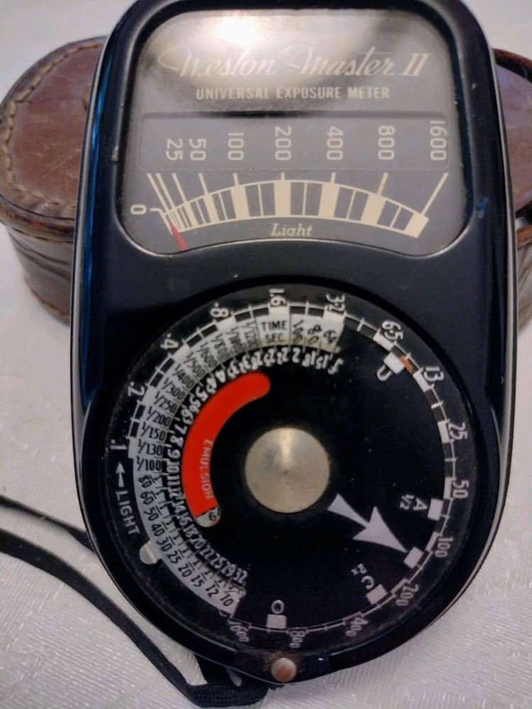 Western Master II Universal Exposure Meter