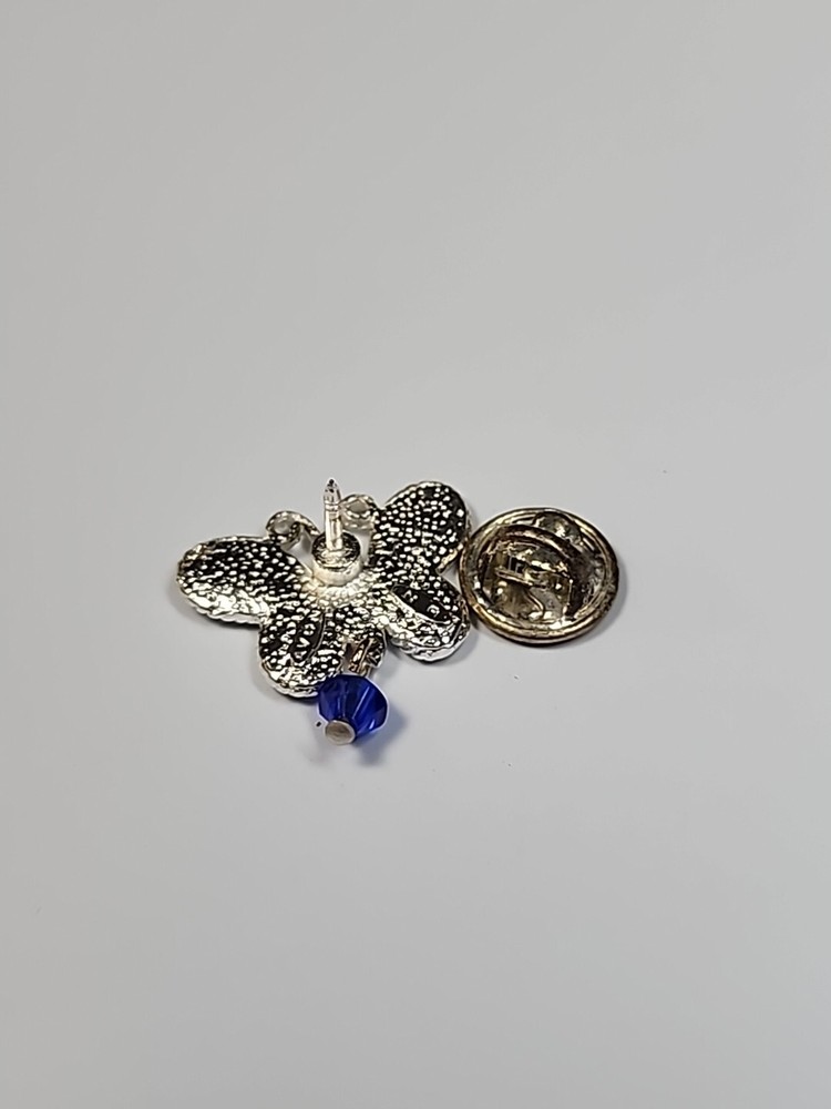 AVON Blue Butterfly Lapel Pin Dangling Bead *