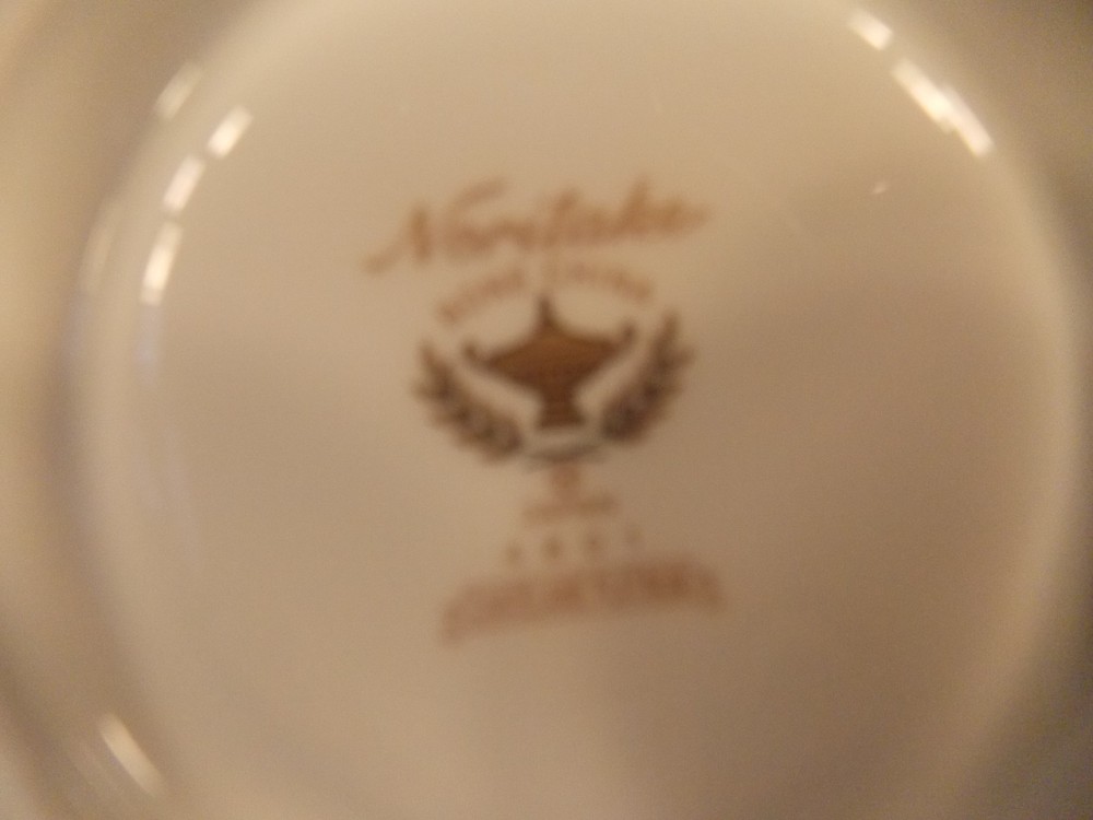Noritake "Chatelane Platinum" Saucer
