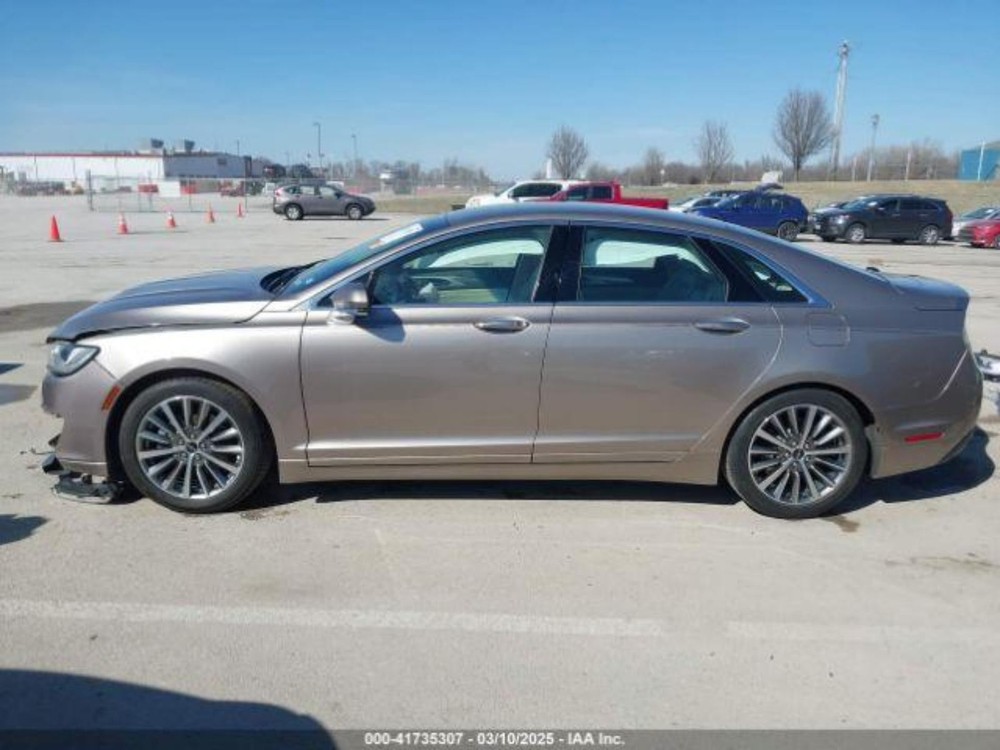 2020 LINCOLN MKZ LR Door Trim Panel