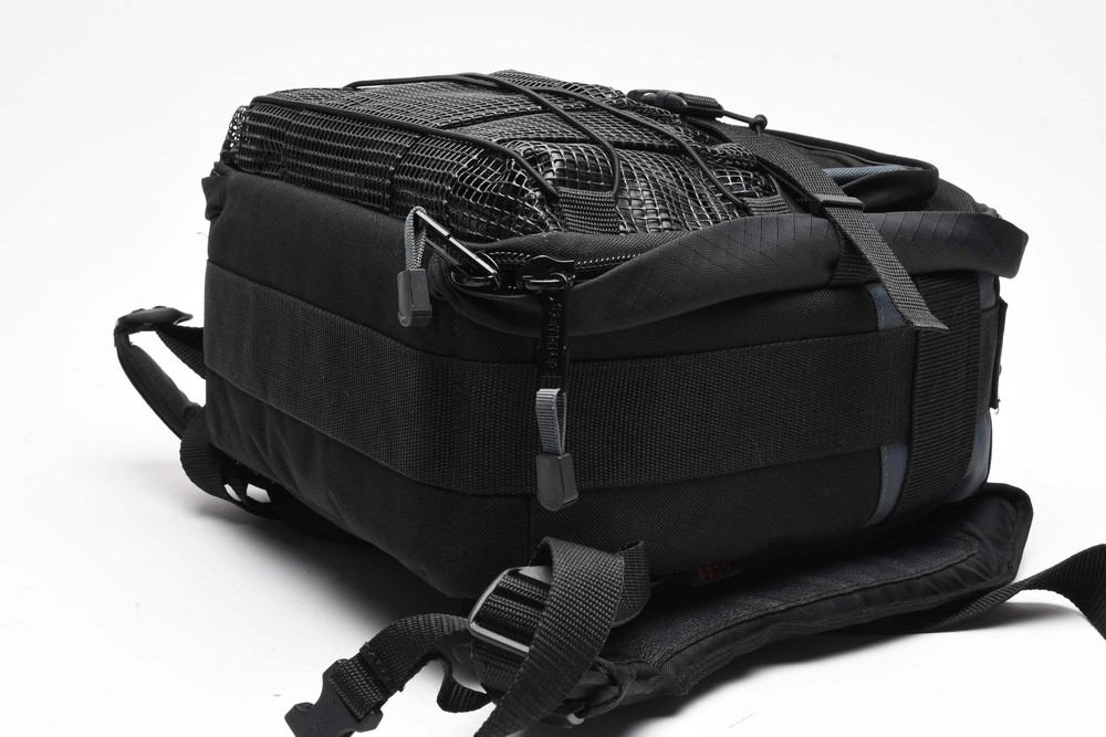 Tamrac 5256 CyberPack 6 Backpack, Functional, Good!