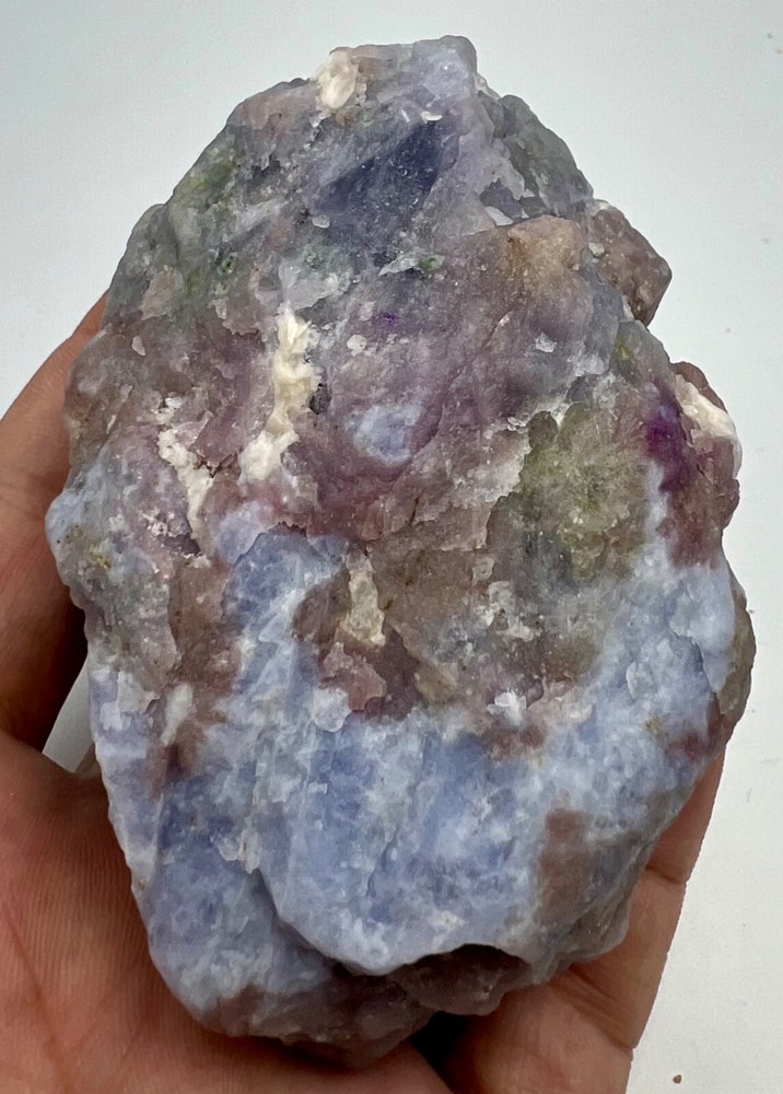 363 Gm Fluorescent Phosphorescent Color Change Tri Color Hackmanite