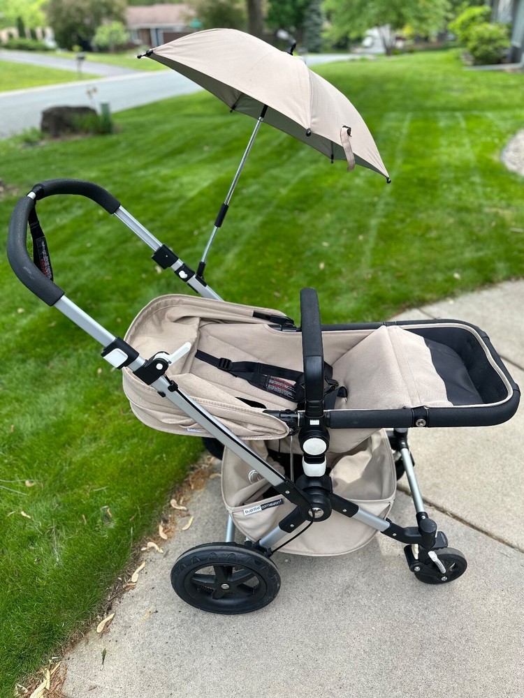 Pre-Owned Bugaboo Chameleon 3 in Sand Colour-Full Set